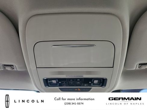 New 2025 Lincoln Navigator Reserve image 32