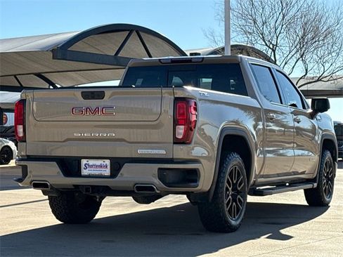 Used 2022 GMC Sierra 1500 Elevation w/ Elevation Premium Package image 9