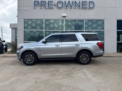 Used 2024 Ford Expedition XLT