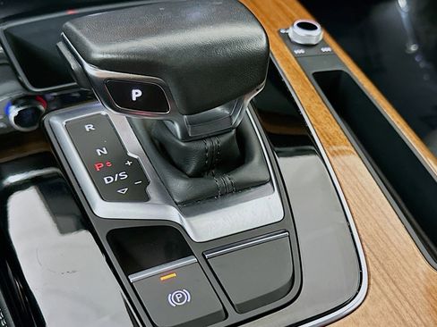 Used 2023 Audi Q5 2.0T Premium Plus w/ Premium Plus Package image 7