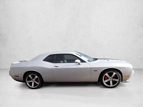 Used 2012 Dodge Challenger SRT8 w/ Premium Sound Group RWD image 5