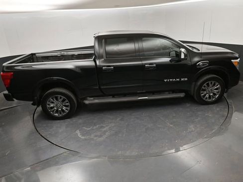 Used 2017 Nissan Titan Platinum Reserve AWD/4WD image 24