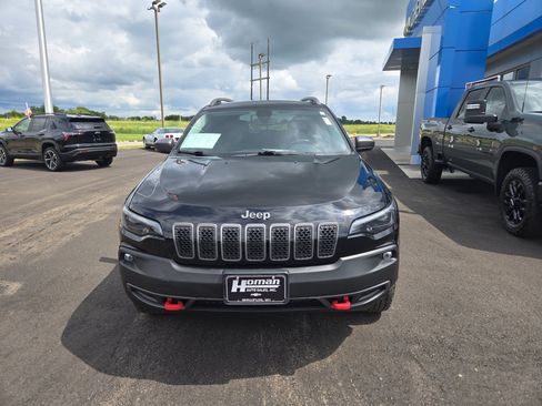 Used 2021 Jeep Cherokee Trailhawk AWD/4WD image 8