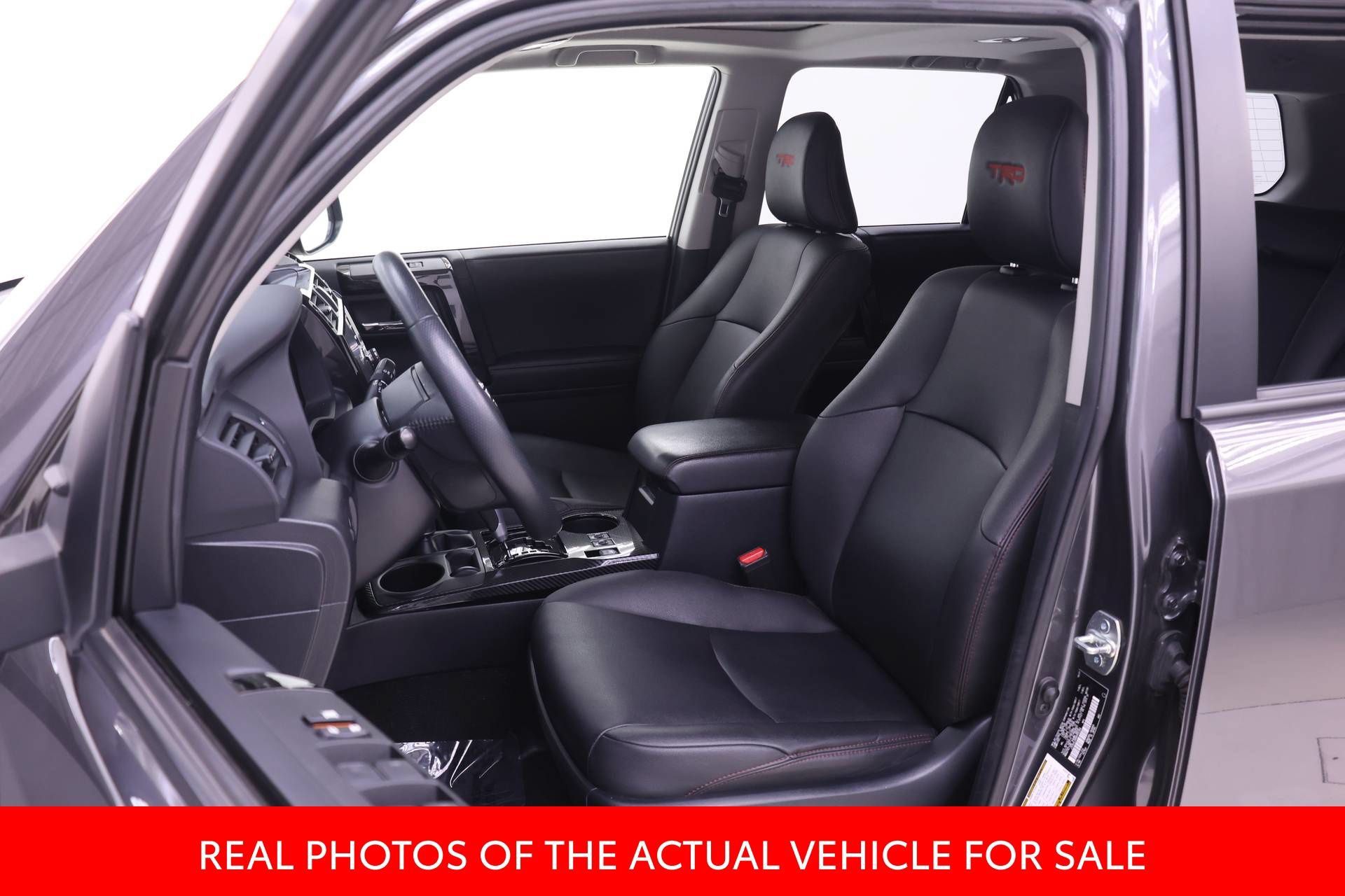 Certified 2022 Toyota 4Runner TRD Off-Road Premium w/ TRD Black Wheel Package (TMS) AWD/4WD image 4