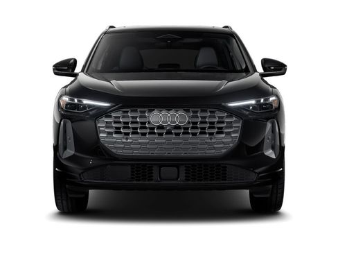 Certified 2025 Audi Q5 Premium Plus AWD/4WD image 4