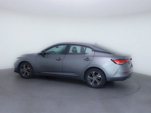 Used 2023 Nissan Sentra SV image 3