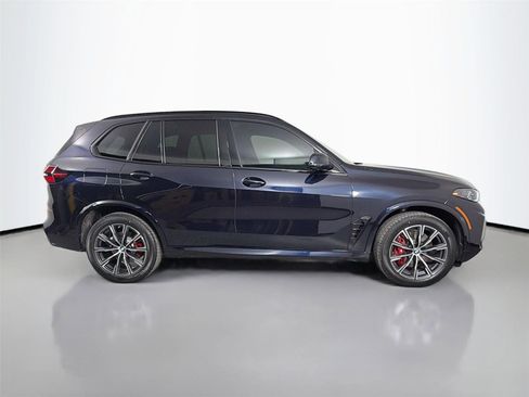 New 2026 BMW X5 xDrive40i w/ M Sport Package image 4