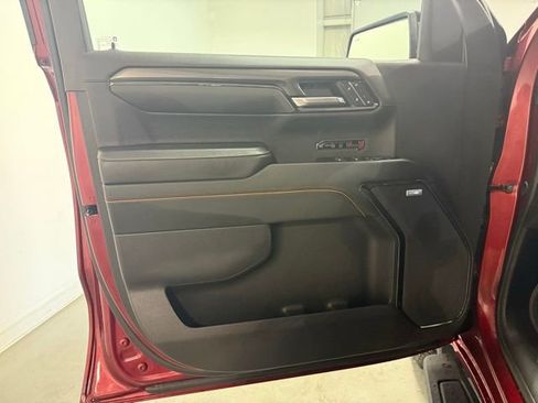 Used 2024 GMC Sierra 1500 AT4 w/ AT4 Premium Package image 9