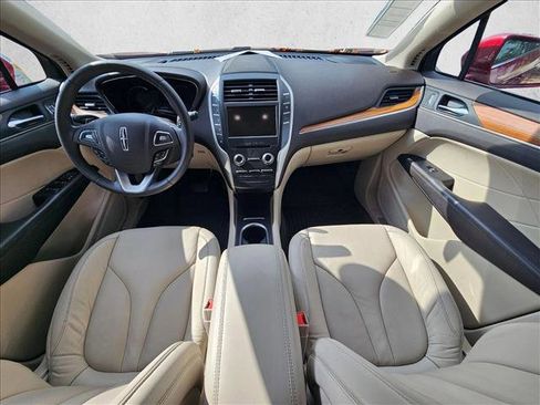 Used 2018 Lincoln MKC Select w/ Select Plus Package image 20