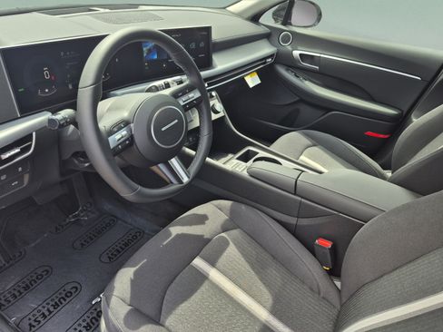 New 2026 Hyundai Sonata SEL FWD image 17