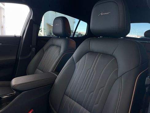 Used 2026 Buick Envista Avenir image 16