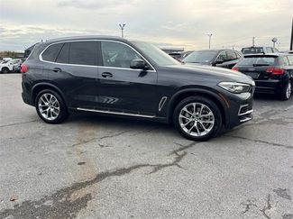 Used 2023 BMW X5 sDrive40i w/ Premium Package video 2