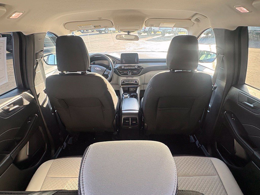 Used 2023 Ford Escape Active AWD/4WD image 12