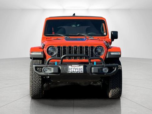 Used 2023 Jeep Wrangler Unlimited Rubicon 4xe image 8
