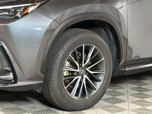 Certified 2025 Lexus NX 350h AWD w/ Accessory Package (Z2) image 4