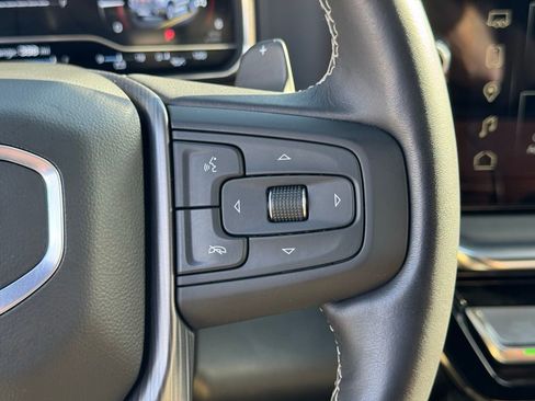 Used 2025 GMC Sierra 1500 Denali Ultimate image 30