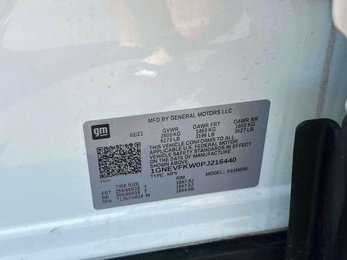Used 2023 Chevrolet Traverse LS AWD/4WD image 22