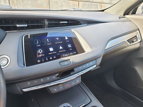 Certified 2023 Cadillac XT4 Premium Luxury w/ Cold Weather Package AWD/4WD image 23