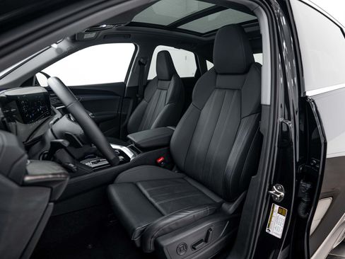 Used 2025 Audi Q5 Premium Plus AWD/4WD image 15