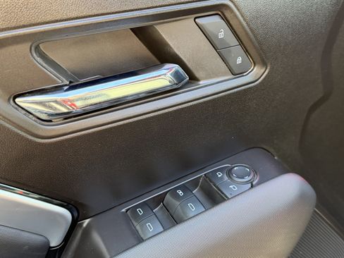 Used 2024 Chevrolet Colorado Z71 w/ Z71 Convenience Package 2 image 14