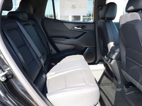 New 2026 Chevrolet Equinox LT w/ Convenience Package II image 39