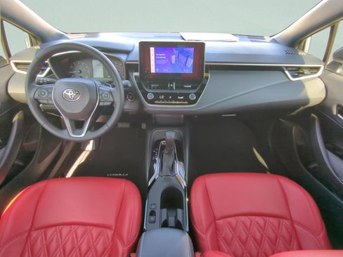 Used 2023 Toyota Corolla SE FWD image 11