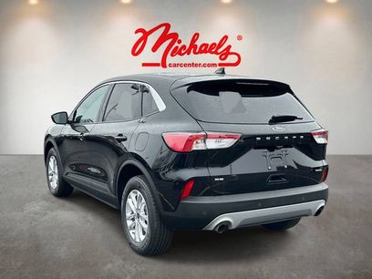 Used 2022 Ford Escape SE
