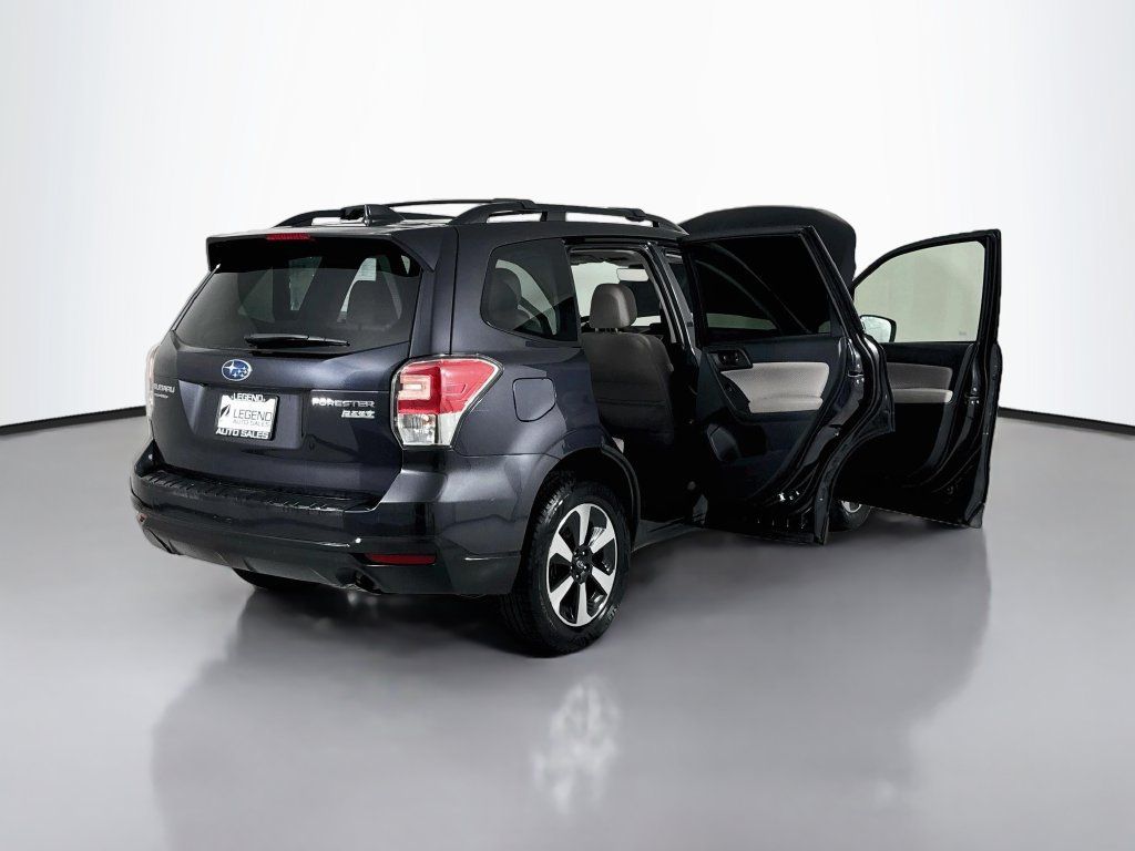 Used 2017 Subaru Forester 2.5i Premium w/ All-Weather Package AWD/4WD image 18