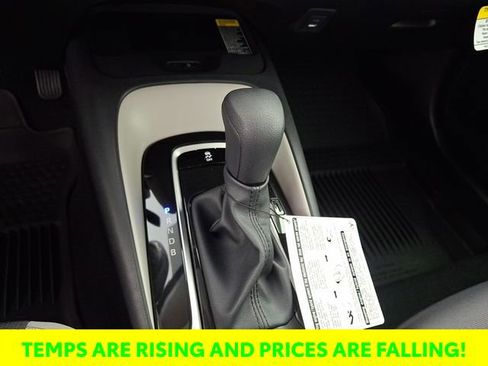 Used 2026 Toyota Corolla LE w/ LE Premium Package image 17