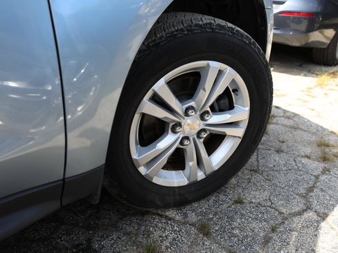 Used 2014 Chevrolet Equinox LS FWD image 9
