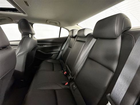 New 2026 MAZDA MAZDA3 2.5 S Sedan w/ Preferred Pkg FWD image 29