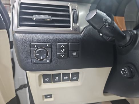 Used 2023 Lexus GX 460 Premium image 27