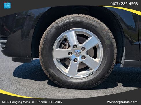 Used 2009 Dodge Grand Caravan SXT image 28