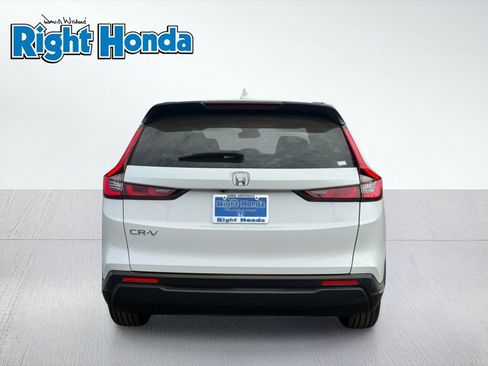 Used 2024 Honda CR-V LX image 7