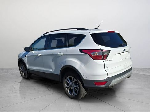 Used 2018 Ford Escape SE AWD/4WD image 5