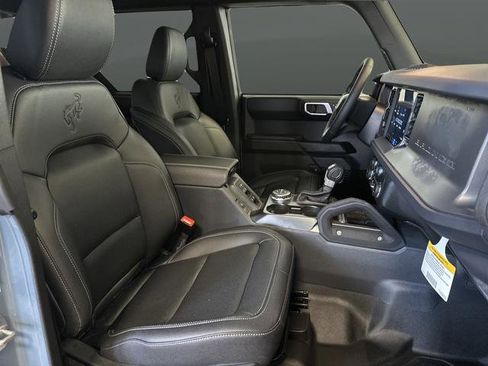 New 2025 Ford Bronco Badlands w/ Sasquatch Package image 29