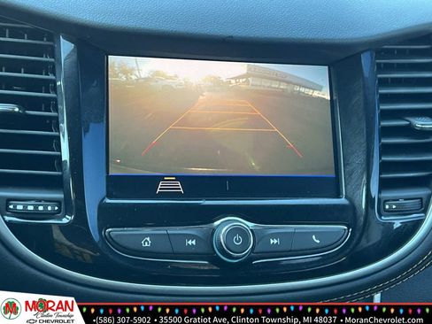 Certified 2022 Chevrolet Trax LT w/ LT Convenience Package image 20