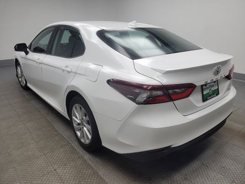 Used 2023 Toyota Camry LE FWD image 5