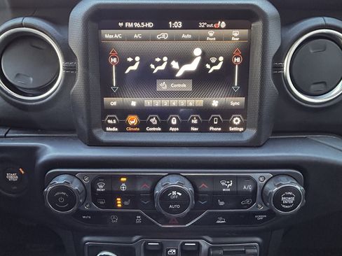 Certified 2023 Jeep Wrangler Unlimited Sahara w/ Cold Weather Group AWD/4WD image 24