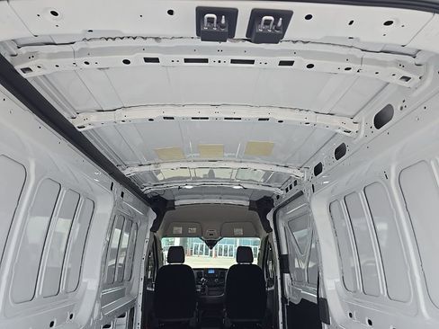 New 2025 Ford Transit 250 148 Medium Roof RWD image 11