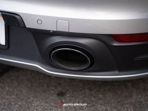 Used 2020 Porsche 911 Carrera S image 15