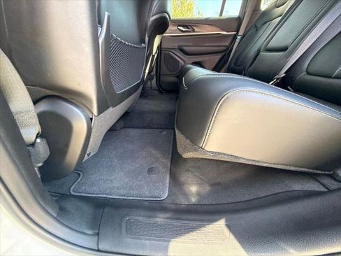 Certified 2025 Jeep Grand Cherokee Limited image 27