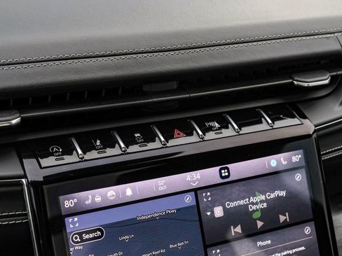 Used 2021 Jeep Grand Cherokee L Overland w/ Luxury Tech Group IV image 28