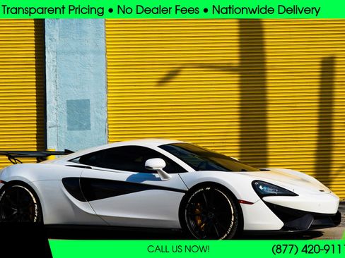 Used 2016 McLaren 570S Coupe 2D image 4