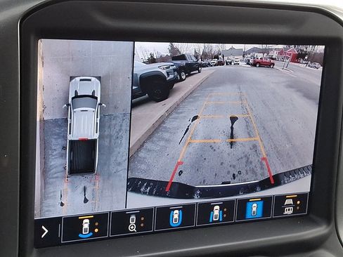 Used 2022 Chevrolet Silverado 3500 LTZ w/ LTZ Plus Package image 19