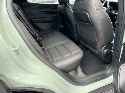 Used 2024 Chevrolet TrailBlazer ACTIV w/ Driver Confidence Package FWD image 15