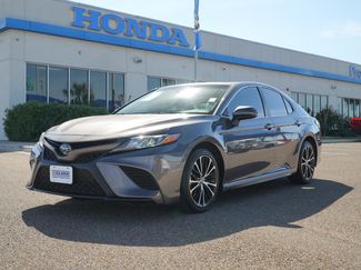 Used 2020 Toyota Camry SE video 1