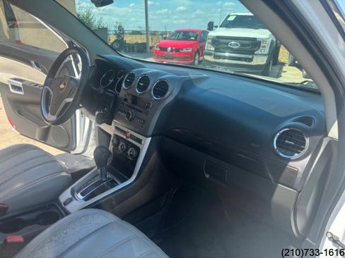 Used 2014 Chevrolet Captiva Sport LTZ image 23