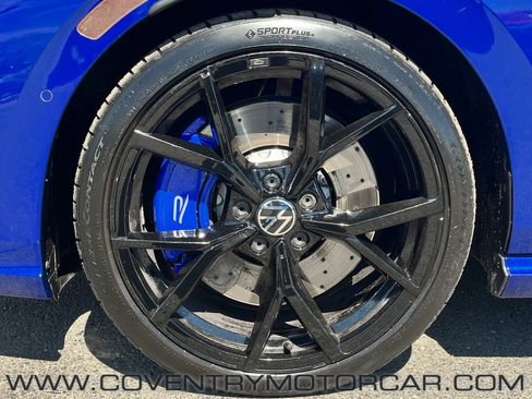 Used 2023 Volkswagen Golf 20th Anniversary Edition image 7