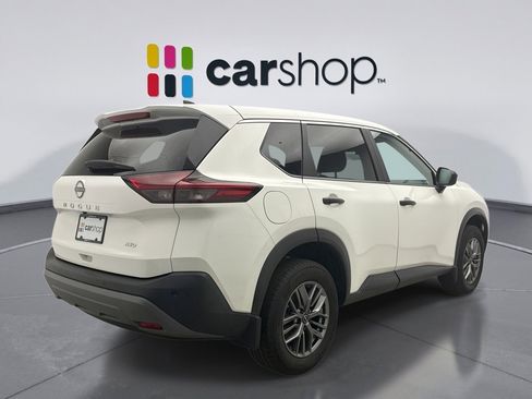Used 2023 Nissan Rogue S AWD/4WD image 4